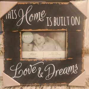 New! Fetco Home Decor Distressed Picture Frame